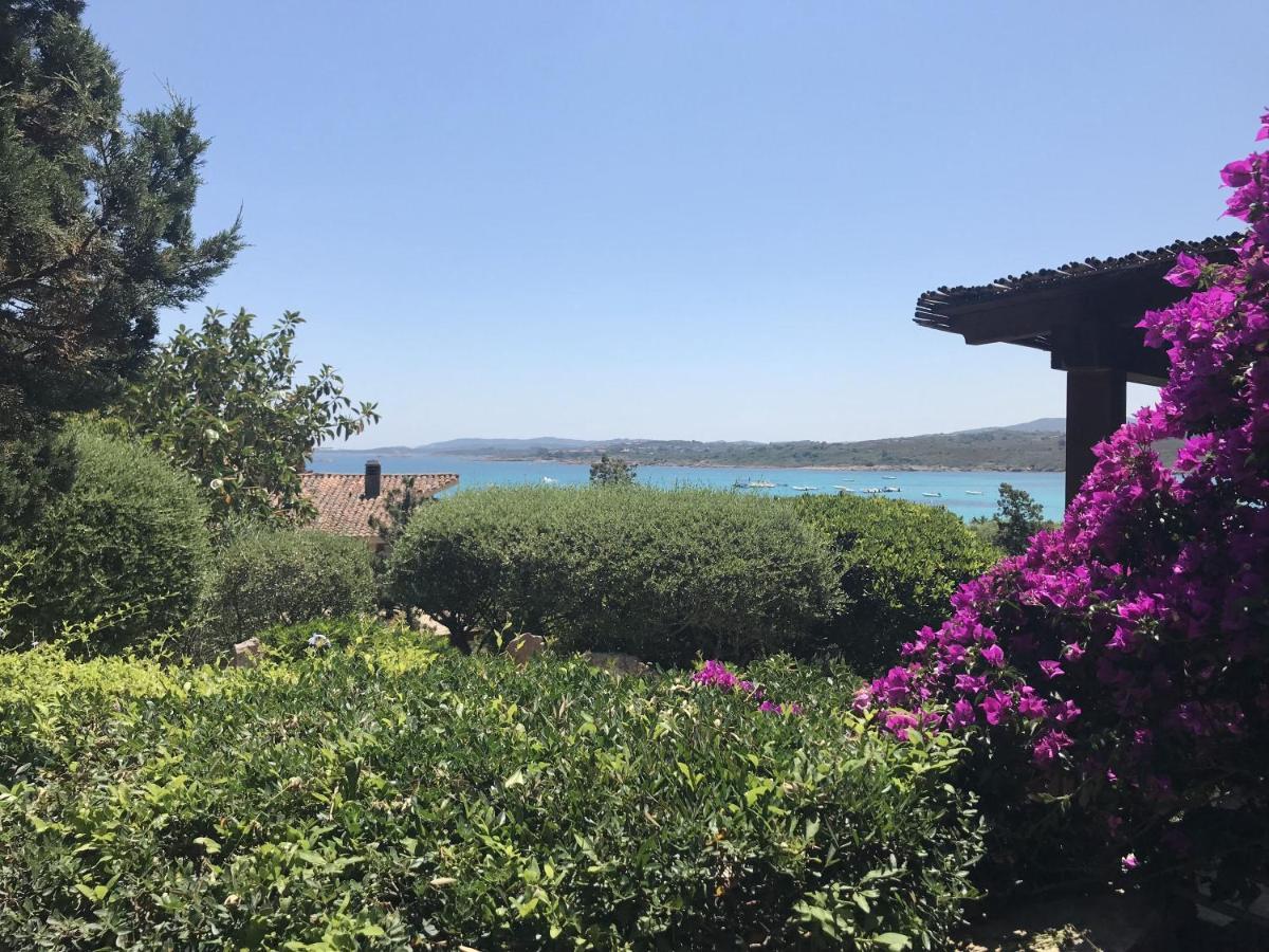Porto Istana Beach House Ольбія Екстер'єр фото